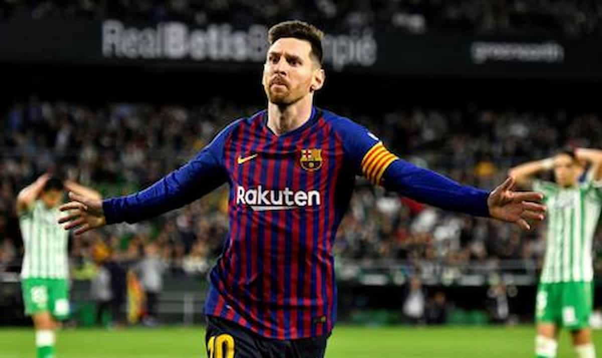 Pallone d’oro: Messi o il gigante norvegese Haaland? favorito l’argentino: domani lunedì 30 a Parigi lo sapremo