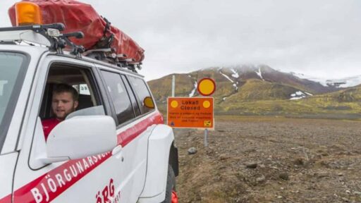 Islanda, si teme eruzione del vulcano Fagradalsfjall: evacuata Grindavík. Foto Ansa