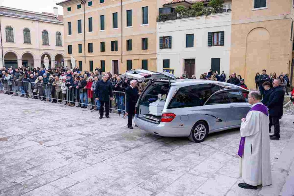 funerali vanessa ballan bara bianca 