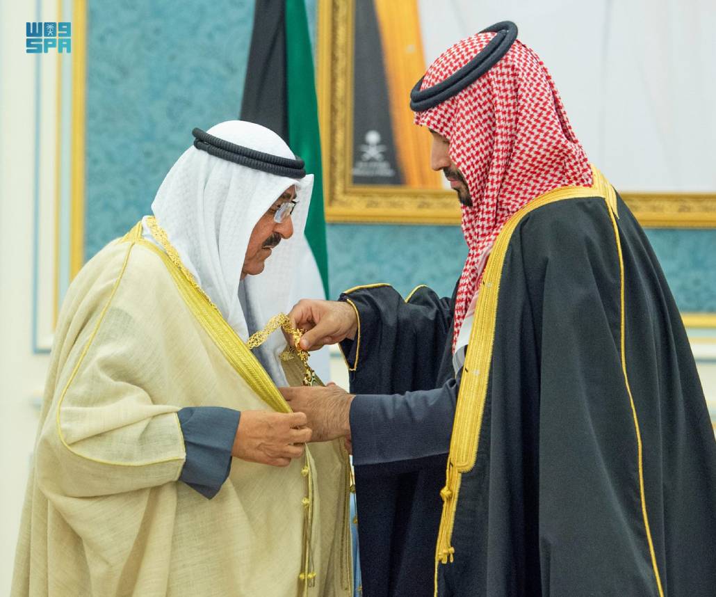 L’emiro del Kuwait Sheikh Meshal Al-Ahmad Al-Jaber Al-Sabah è stato ricevuto dal re e principe ereditario dell’Arabia Saudita