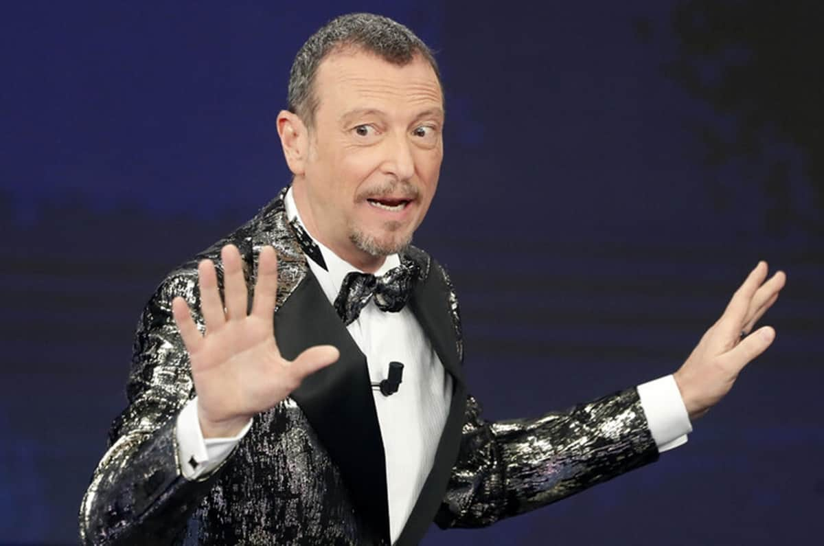 Festival di Sanremo 2024, cover e duetti: ecco l'elenco completo. Nella foto Ansa Amadeus