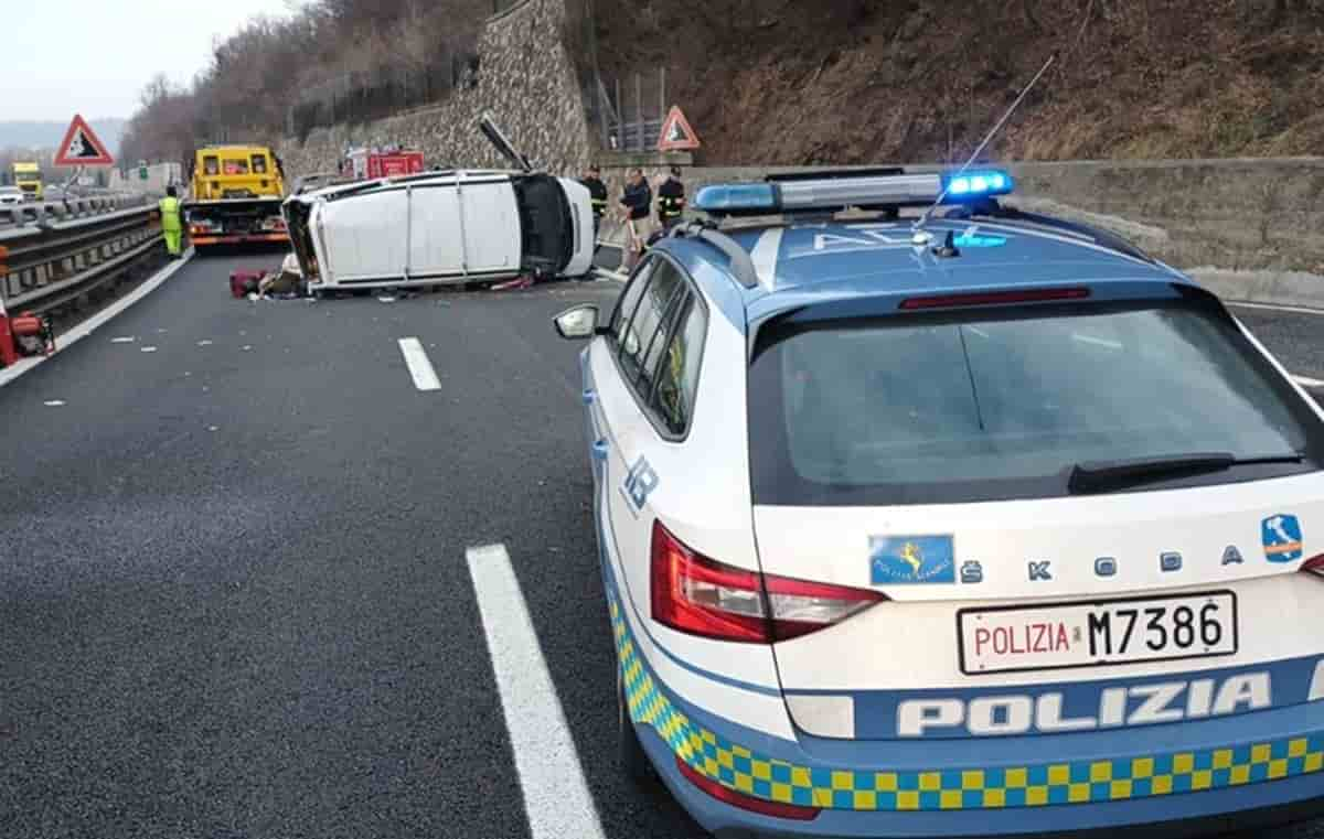 Incidente A7. foto Ansa