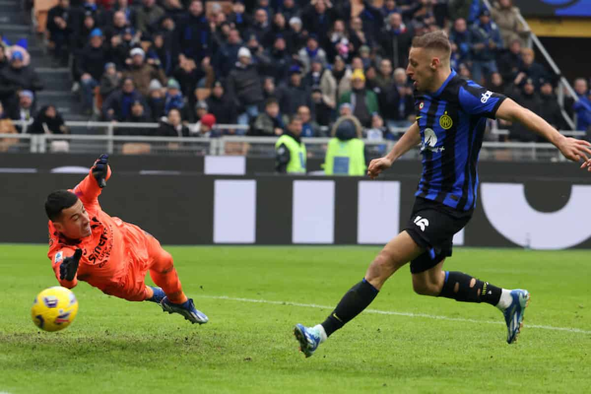 Inter campione d’inverno, vittoria rocambolesca sul Verona (2-1) che ha fallito il rigore del pareggio al 101esimo minuto di gioco, finale thrilling