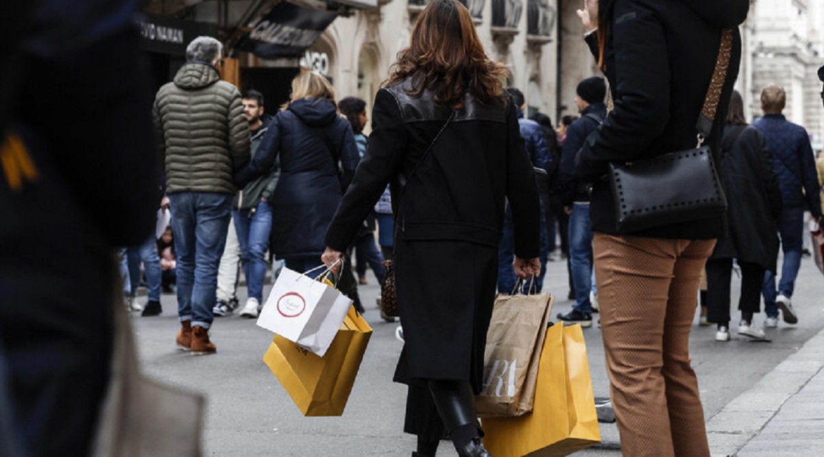 shopping durante i saldi