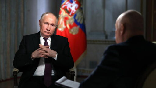 Putin: "Pronti alla guerra nucleare, ma mai pensato di usare queste armi"