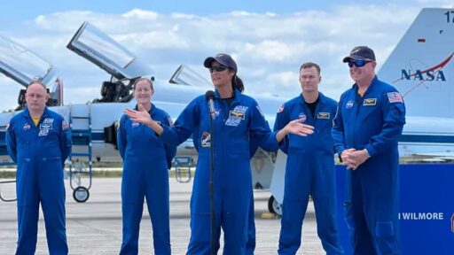 Il primo equipaggio dello Starliner volerà il 6 maggio, prima missione con esseri umani a bordo