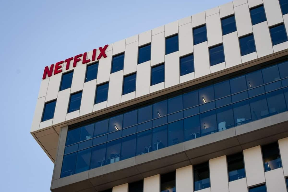 Per Netflix utile operativo a 2,6 miliardi di dollari (+54%), in arrivo la pubblicità