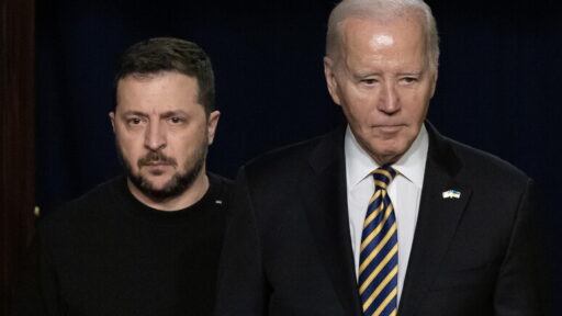 Il presidente ucraino Zelensky e Joe Biden