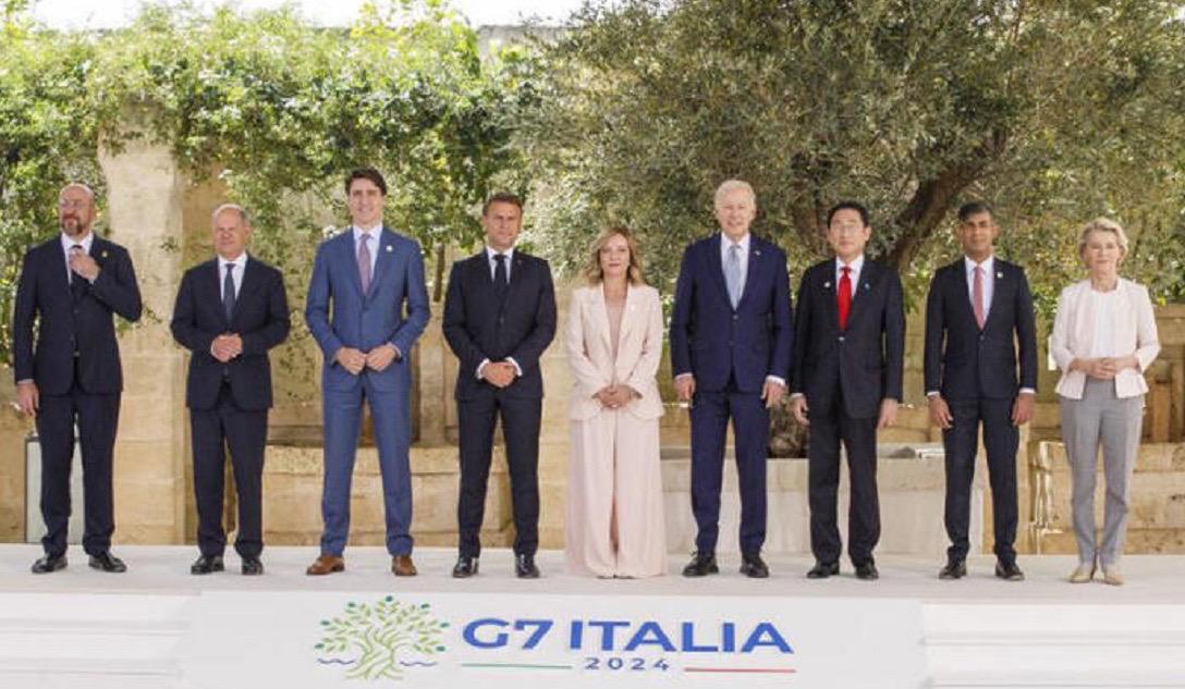 g7