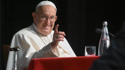 papa francesco dice di nuovo la parola frociaggine