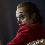 Joaquin Phoenix in una scena del film Joker