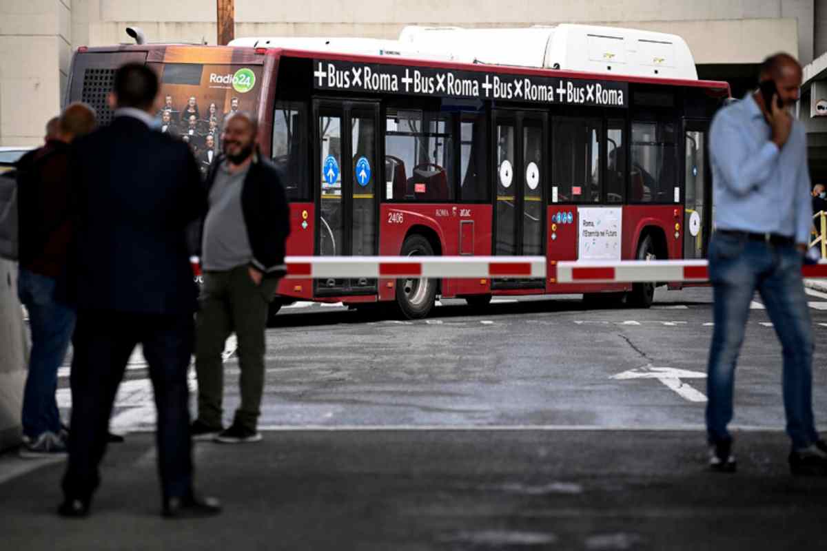 un bus fermo