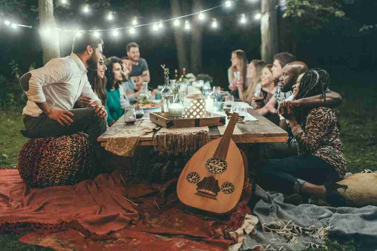 una cena in gruppo