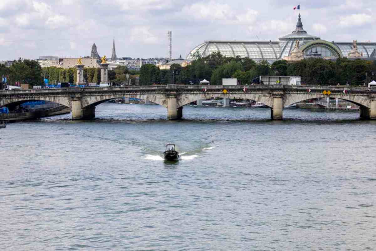 la senna a parigi