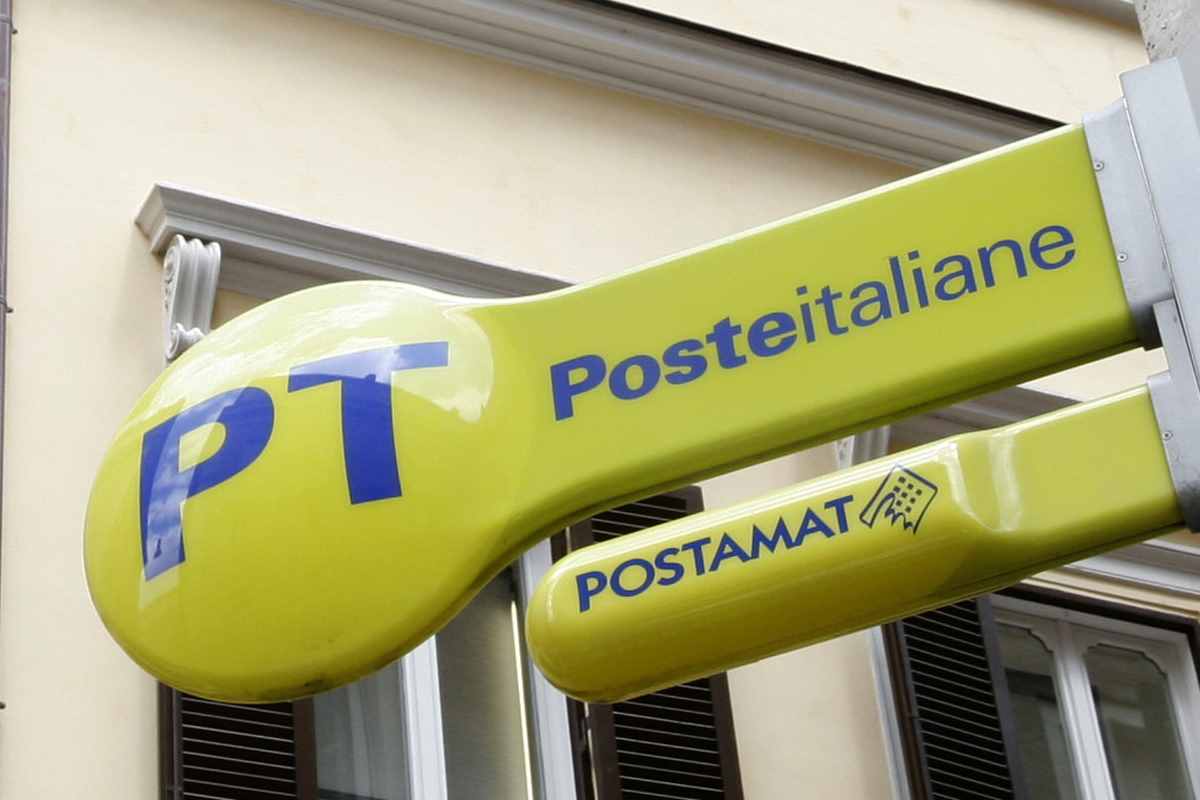 Poste Italiane, entrata