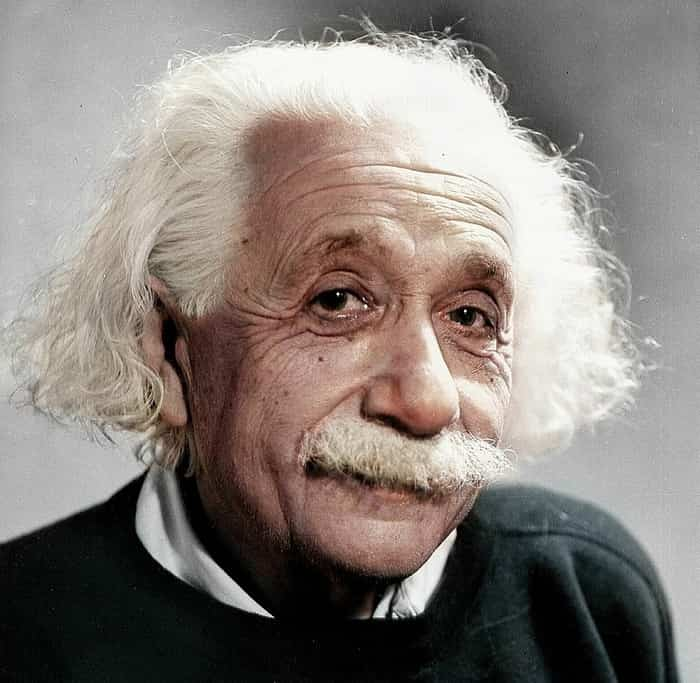 Albert Einstein, la sua teoria esclude il viaggio nel tempo