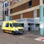 Ambulanza fuori l'ospedale