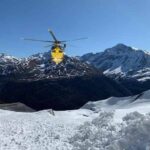 Un elicottero del soccorso alpino come quello che ha salvato un alpinista triestino