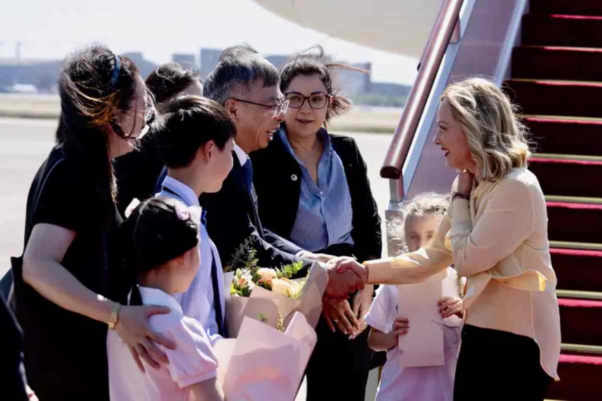 Giorgia Meloni in Cina con la figlia Ginevra