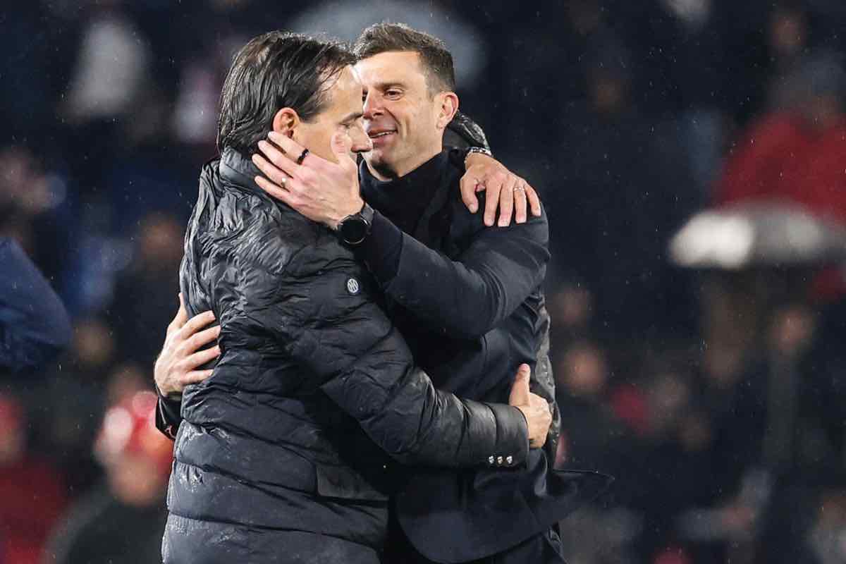 Inzaghi e Thiago Motta si abbracciano