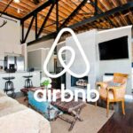 Un annuncio di Airbnb: in Grecia niente tasse se rinunci