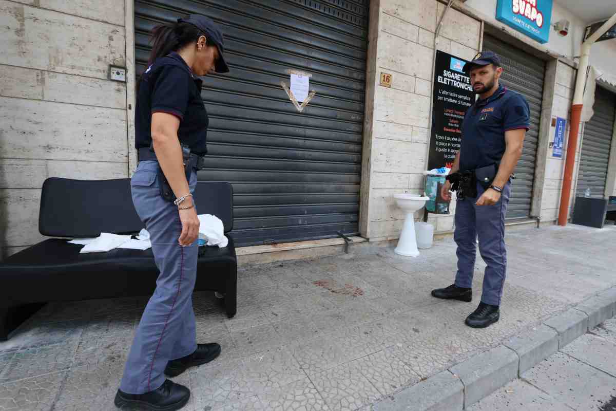 clochard sgozzato a napoli