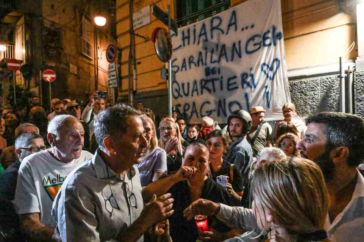 fiaccolata napoli