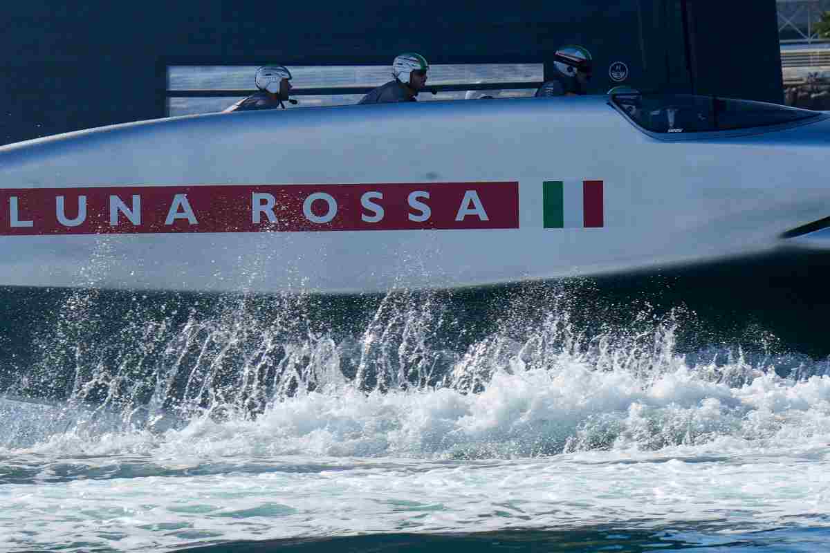 luna rossa nella luis vuitton cup