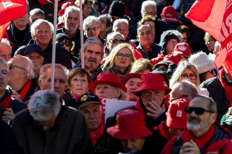 Pensionati in corteo