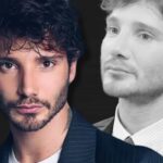 primo piano di stefano de martino con espressione seria