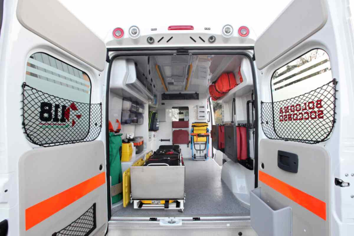 L'interno di un'ambulanza