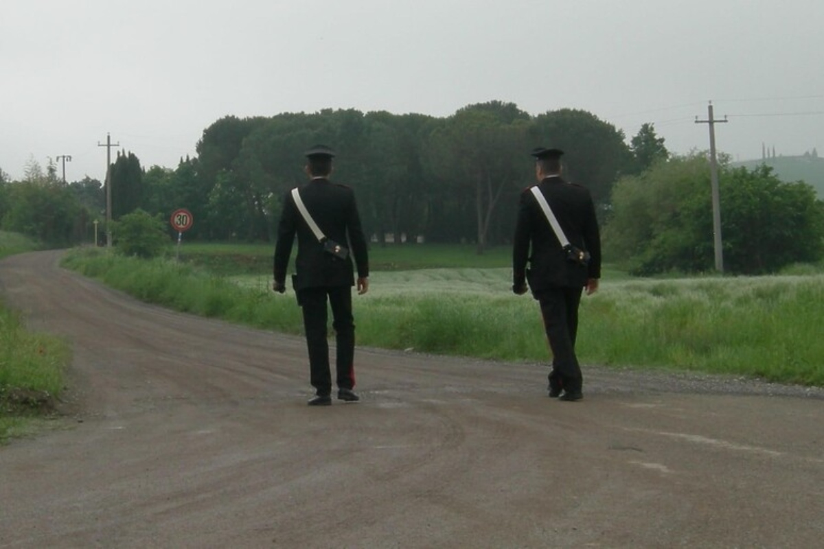 carabinieri in perlustrazione