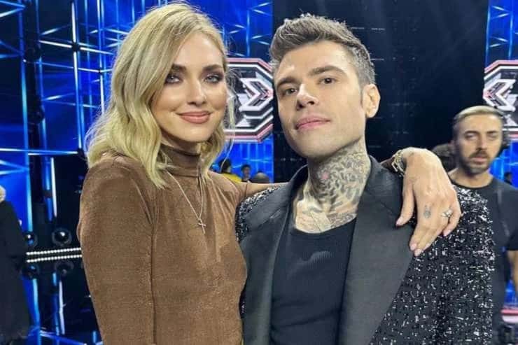 chiara ferragni abbraccia fedez