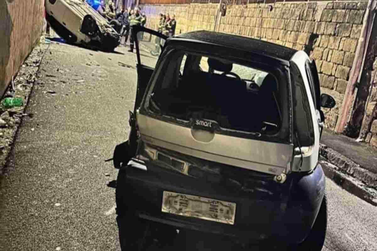 frontale tra due auto a Napoli, muore 19enne