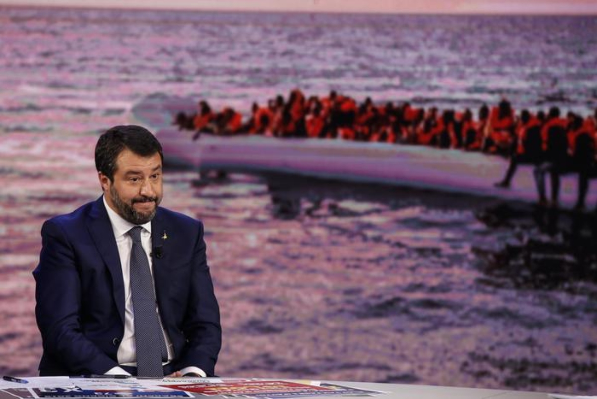 matteo salvini in tv a Porta a Porta