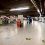 Una stazione di Milano durante uno sciopero