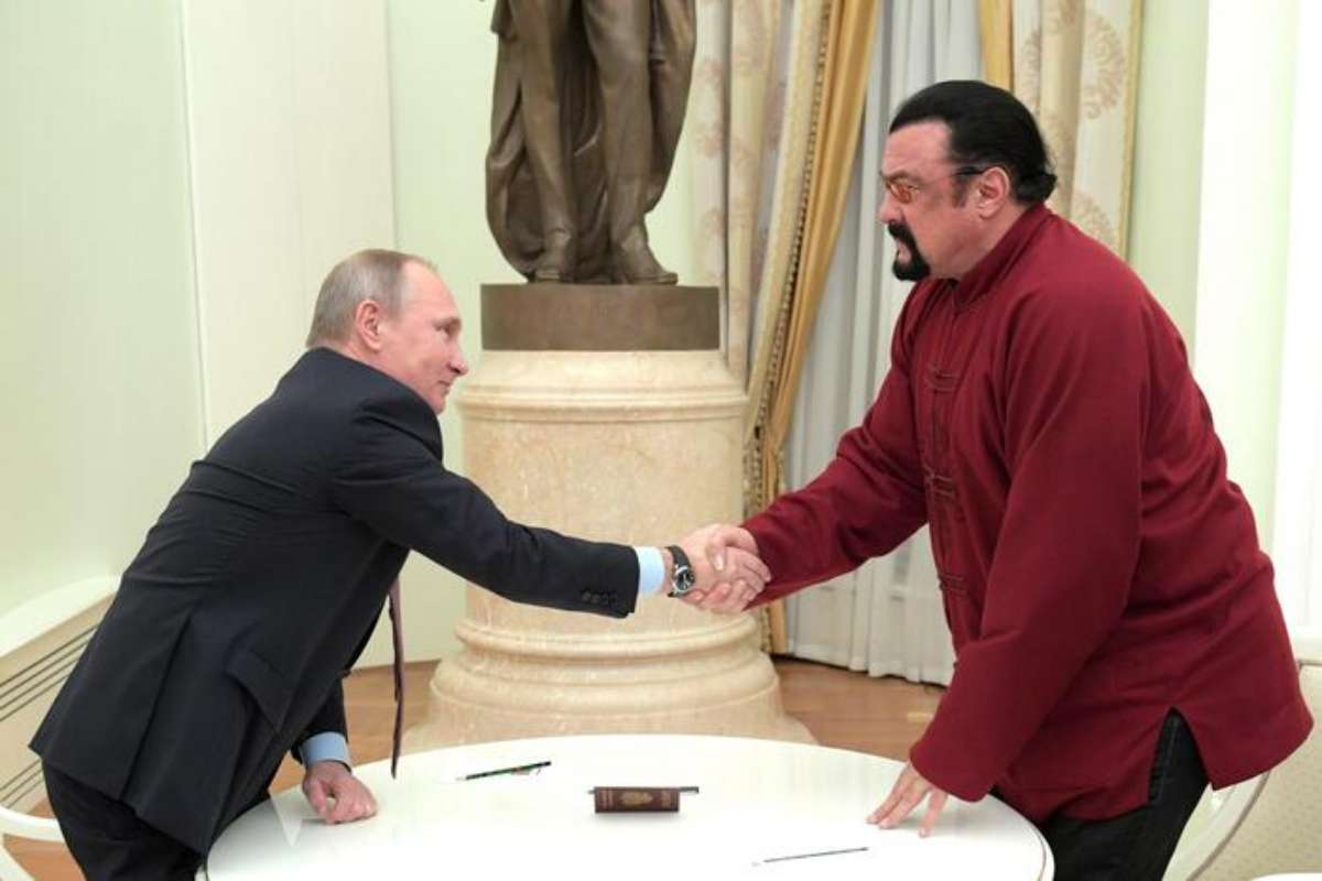 seagal con putin