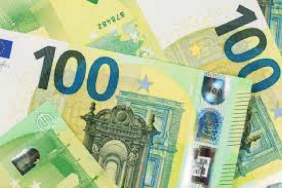 100 euro