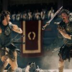 Gli attori Paul Mescal e Pedro Pascal in una scena di combattimento nel film Il gladiatore 2