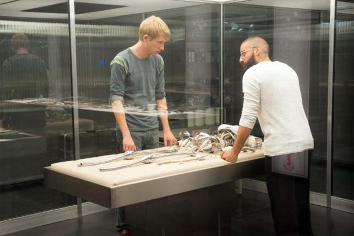 La locandina, il consiglio cinematografico di oggi: Ex Machina di Alex Garland