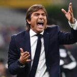 Antonio Conte polemizza durante la partita contro l'Inter