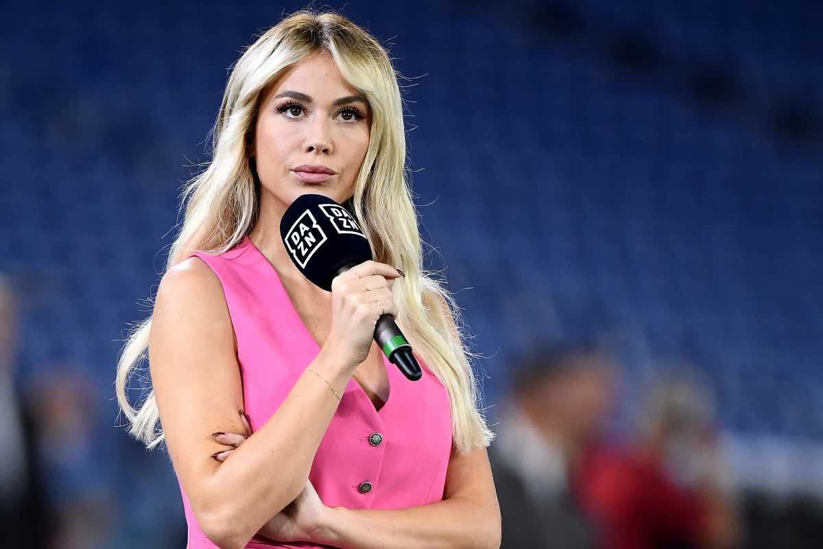 Diletta Leotta a bordocampo all'Olimpico