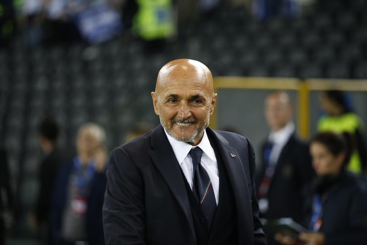 Spalletti sorride durante Italia-Israele