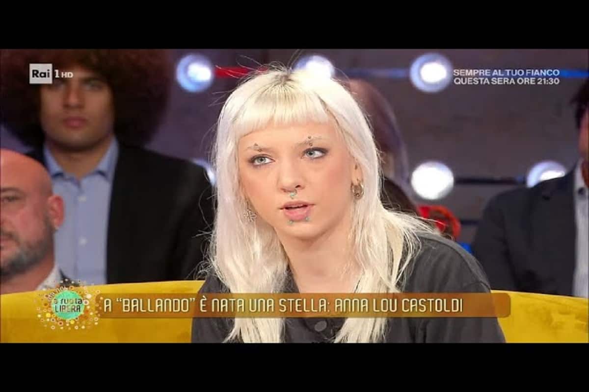 anna lou castoldi nello studio di da noi a ruota libera