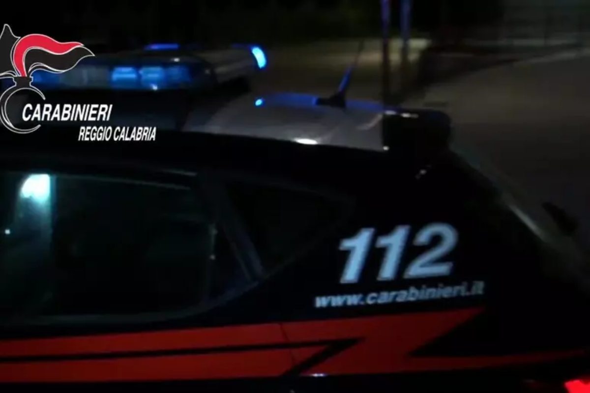 Un'auto dei Carabinieri