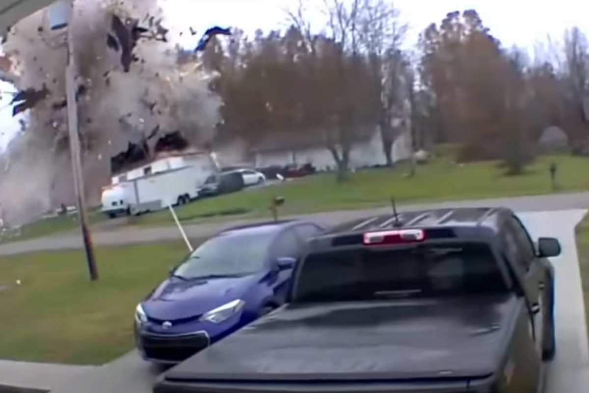 il video dell'esplosione di una casa in ohio