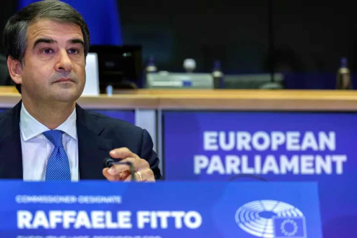 Nomine Ue, nessun accordo tra von der Leyen e leader maggioranza. Fitto alla vicepresidenza, no dei socialisti