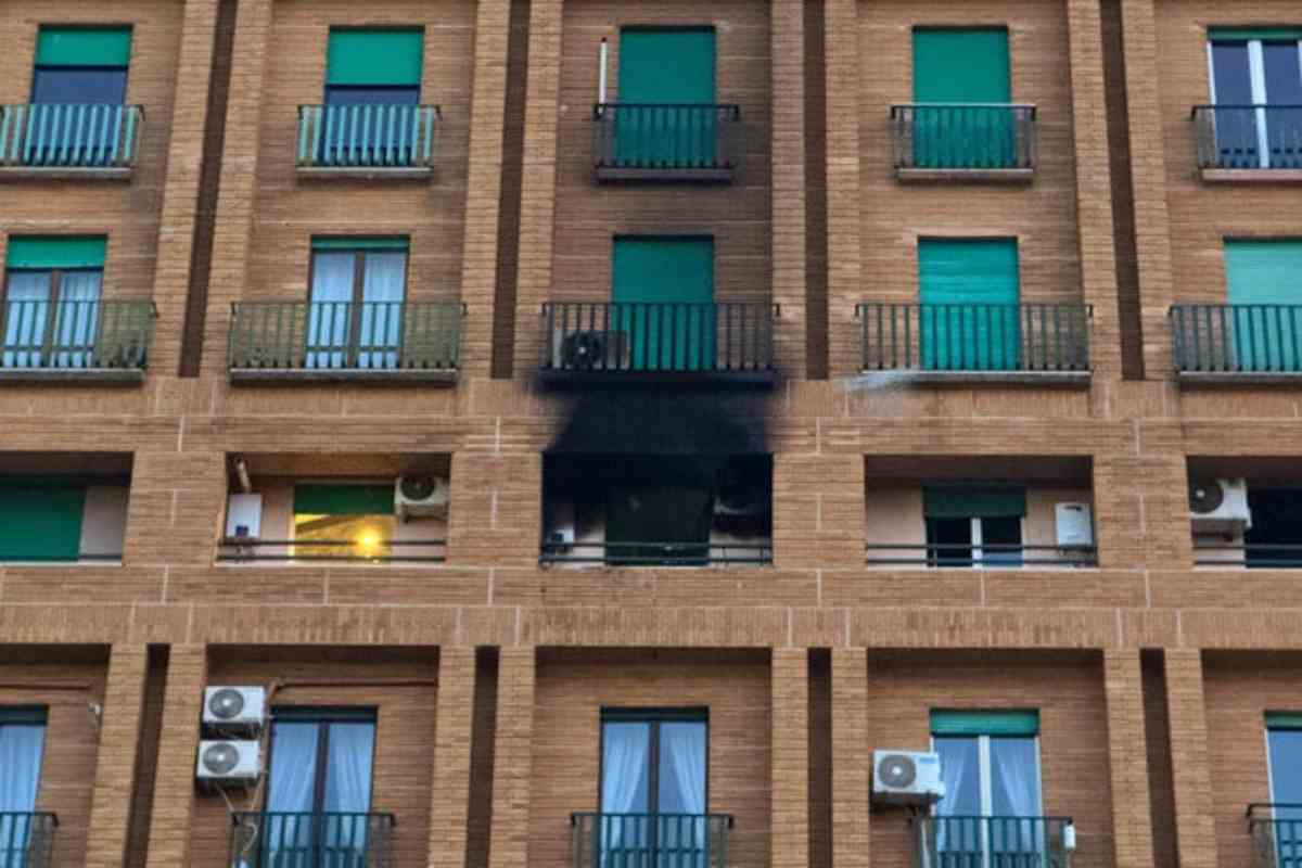 incendio in b&b a napoli