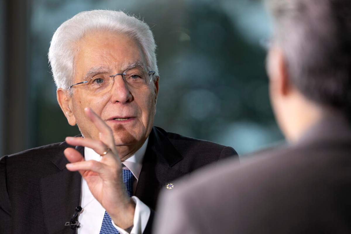 Mattarella: “A volte ho promulgato leggi che non condivido. Nessun potere dello Stato invada gli altri”