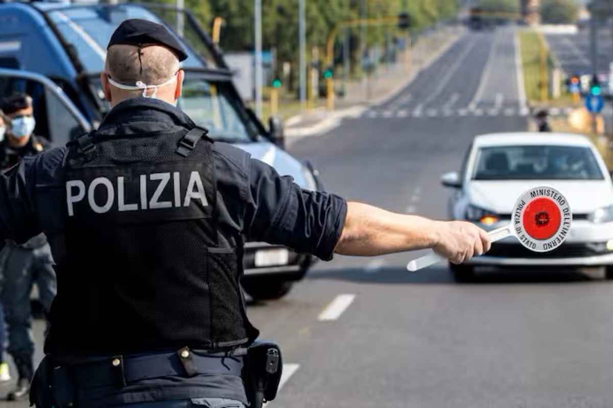 un posto di blocco della polizia